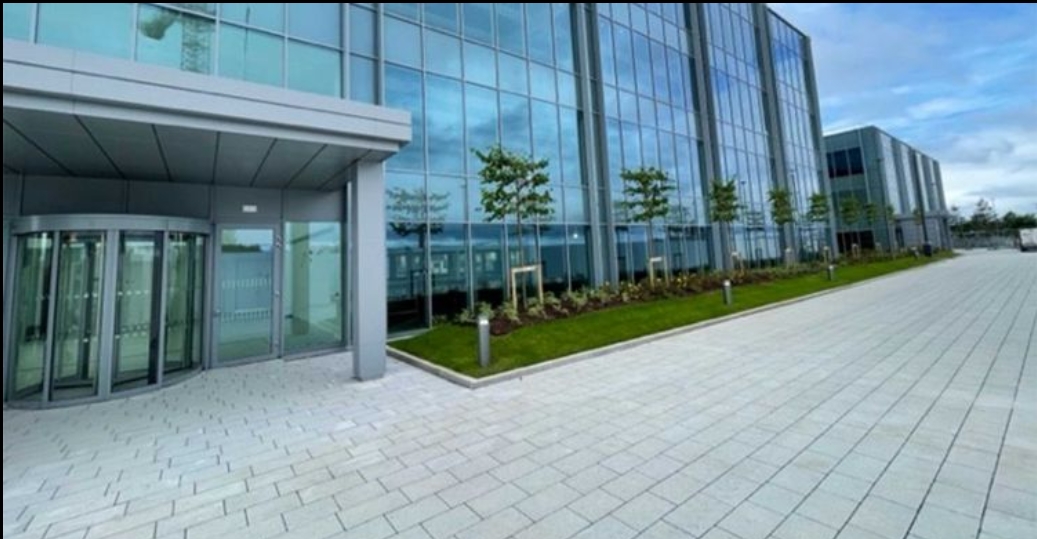 Crown square